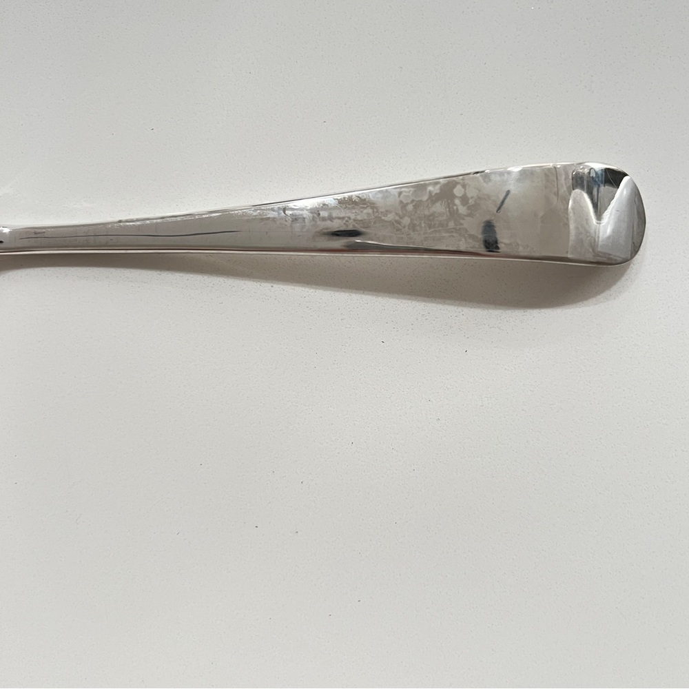 Silver-plated Berry Shell Serving Spoon - Picture 3 of 6